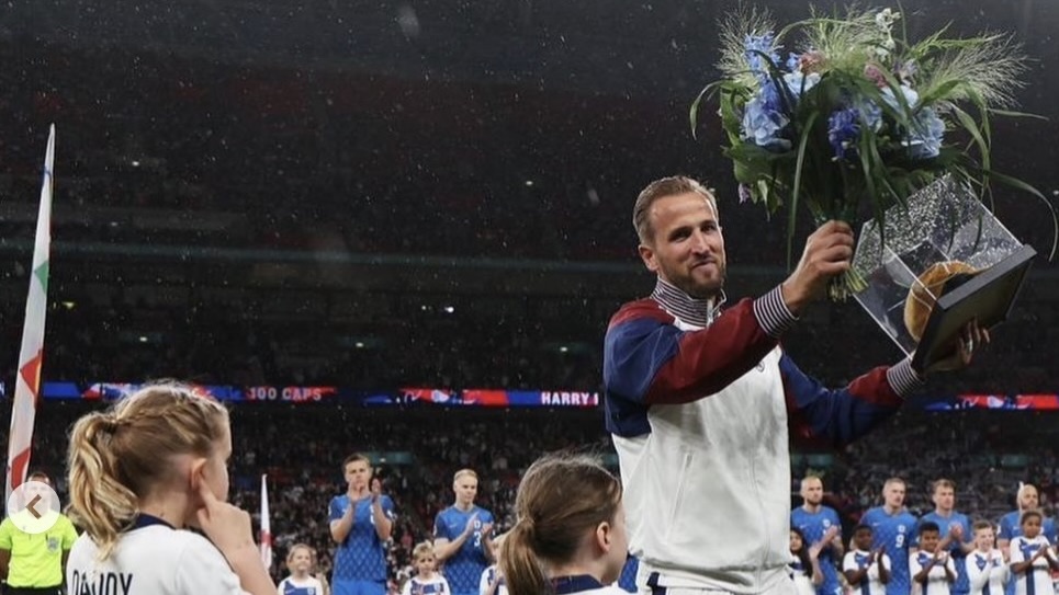 turunminum.id Champions Harry Kane Cetak Empat Gol, Rekor Baru Liga Champions Harry Kane Cetak Empat Gol, Rekor Baru Liga Champions (foto: x)
