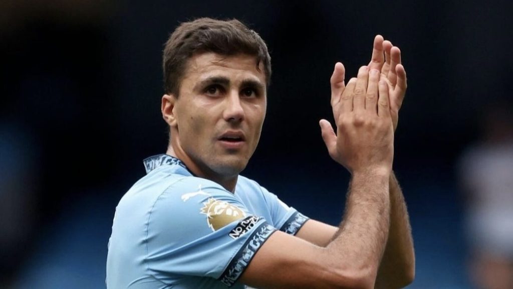 turunminum.id Inggris Rodri Tegaskan Komitmen: Tidak Tertarik Ke Real Madrid Rodri Tegaskan Komitmen: Tidak Tertarik Ke Real Madrid (foto: x)