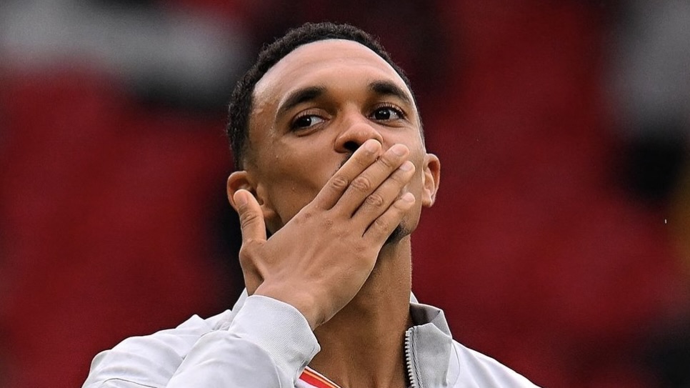 turunminum.id Inggris Trent Alexander-Arnold Siap Ukir Prestasi di Liverpool Trent Alexander-Arnold Siap Ukir Prestasi di Liverpool (foto: x)