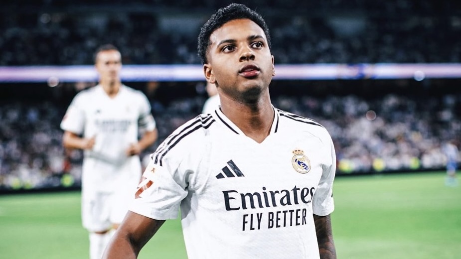 turunminum.id Inggris Rumor Rodrygo Pengganti Mohamed Salah Liverpool Rodrygo: Ganti Mohamed Salah di Liverpool? (foto: x)