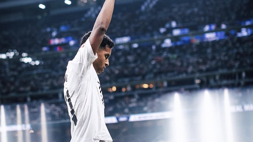 turunminum.id Inggris Rumor Rodrygo Pengganti Mohamed Salah Liverpool Rodrygo: Ganti Mohamed Salah di Liverpool? (foto: x)