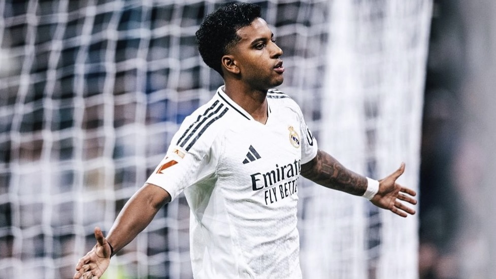 turunminum.id Inggris Rumor Rodrygo Pengganti Mohamed Salah Liverpool Rodrygo: Ganti Mohamed Salah di Liverpool? (foto: x)