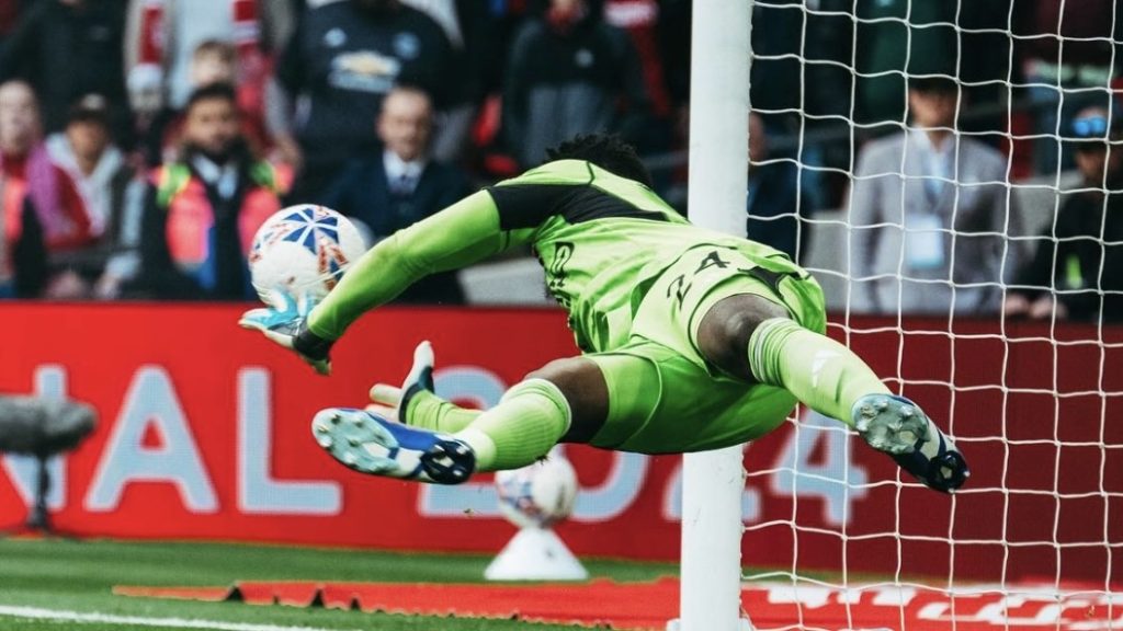 turunminum.id Inggris Kesalahan Fatal Onana Buat Manchester United Jatuh Kesalahan Fatal Onana Buat Manchester United Jatuh (foto: x)