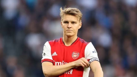 turunminum.id Martin Odegaard Bertekad Antarkan Arsenal Angkat Trofi