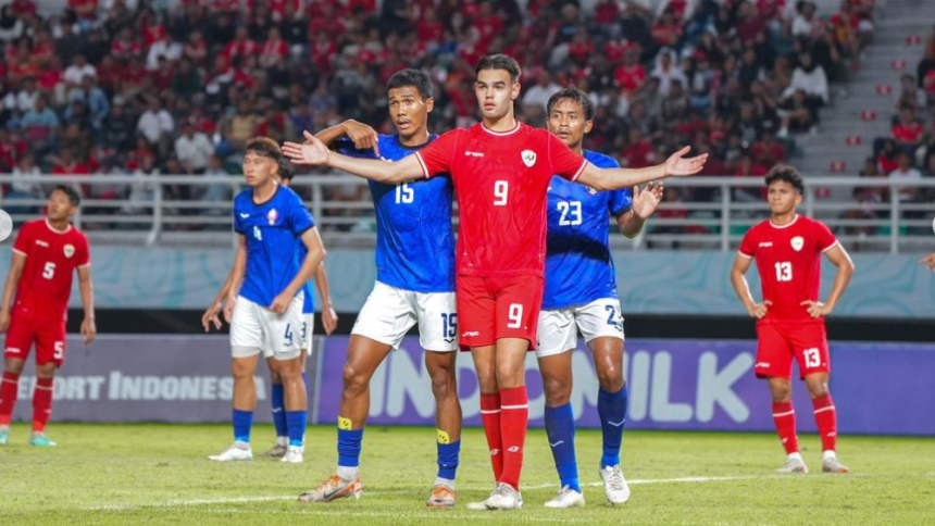 Jens Raven Pemian Timnas Indonesia U-20.