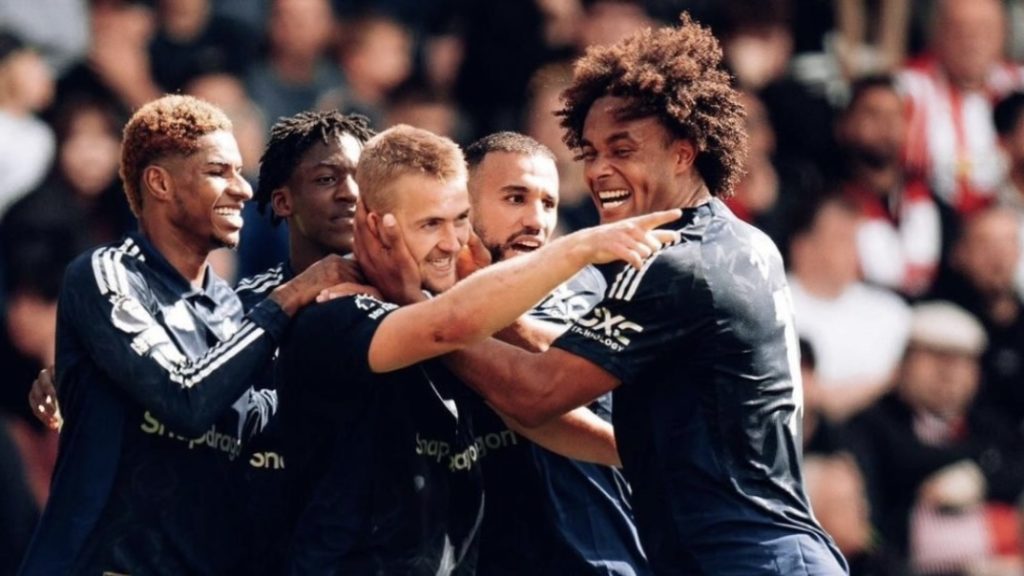 turunminum.id Inggris Joshua Zirkzee Dikritik Tak Pantas di Manchester United Joshua Zirkzee Dikritik Tak Pantas di Manchester United (foto: x)