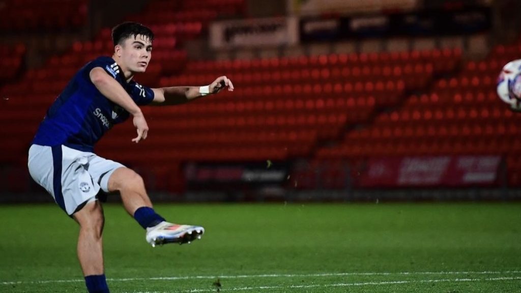 turunminum.id Inggris Harry Amass Absen dari Tim Senior Manchester United Harry Amass Absen dari Tim Senior Manchester United (foto: x)
