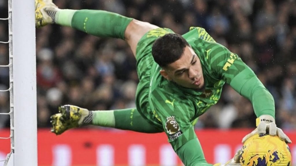 turunminum.id Inggris Ederson Batalkan Pindah ke Liga Arab Saudi Ederson Tegaskan Loyalitasnya: Batal Pindah ke Arab Saudi (foto: x)