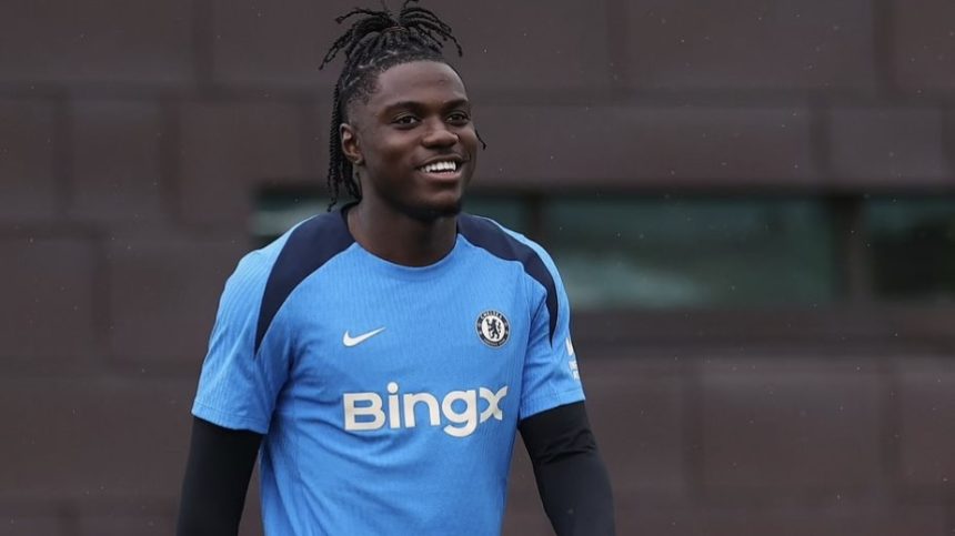 Chelsea Pertimbangkan Melepas Lavia (foto: x)