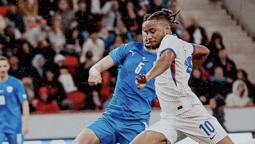 turunminum.id Inggris Nkunku Tegaskan Komitmennya di Chelsea Amid Rumor PSG Nkunku Tegaskan Komitmennya di Chelsea Amid Rumor PSG (foto: x)