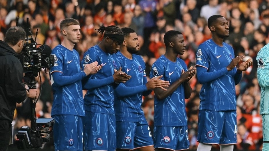 turunminum.id Inggris Chelsea Butuh Kiper Baru untuk Bersaing di Premier League Chelsea Butuh Kiper Baru untuk Bersaing di Premier League (foto: x)