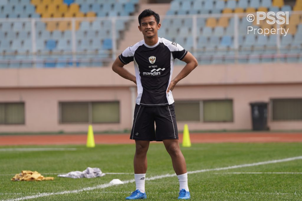 turunminum.id Timnas Timnas Indonesia Jelang Lawan China: Shin Tae-yong hingga Pratama Arhan Kompak Cengar-cengir turunminum.id Timnas Indonesia Jelang Lawan China: Shin Tae-yong hingga Pratama Arhan Kompak Cengar-cengir