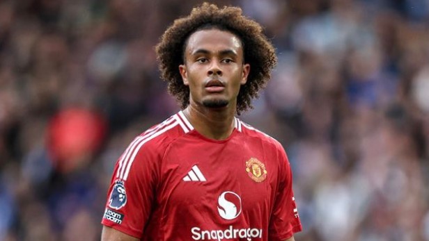 turunminum.id Zirkzee Seharusnya Gabung Milan Bukan MU