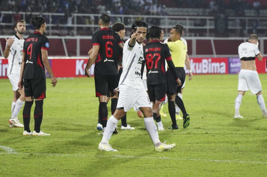 Pemain Persija Jakarta, Hanif Sjahbandi (Foto: Persija)