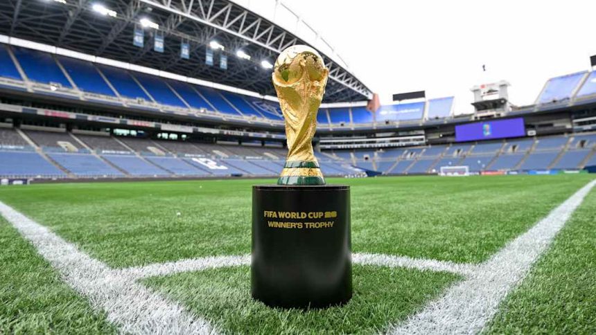 Trofi Piala Dunia (Foto: Alika Jenner - FIFA/GettyImages)