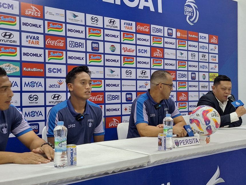 Pemain Persita Tangerang, Ahmad Fadh (tengah) (Foto: Turunminum.id)