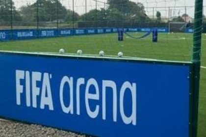 turunminum.id Gokil! FIFA Bikinkan Lapangan Mini Soccer di Ciputat!